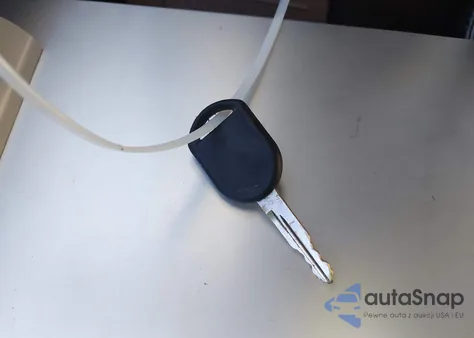 2004 Ford F-150 Lariat/Xlt from USA, damaged, VIN 1FTPW12574KD87684